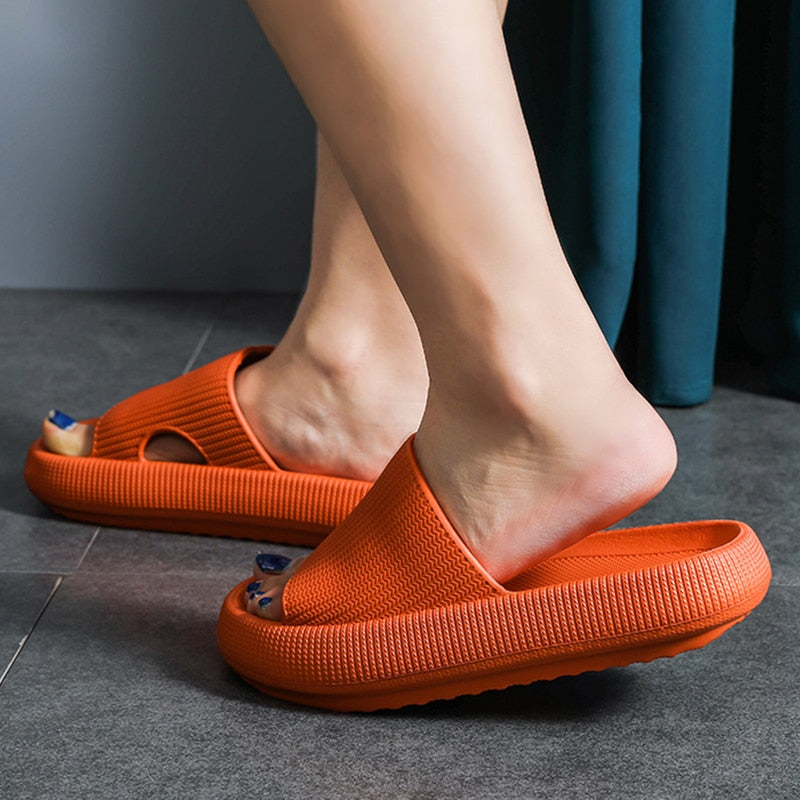Slipperies – Relax-Schuhe mit Plateausohle