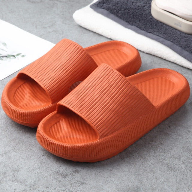 Slipperies – Relax-Schuhe mit Plateausohle