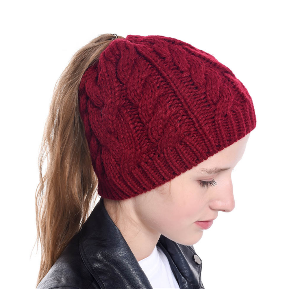 Ponytail Beanie™ - Get through winter in Style!