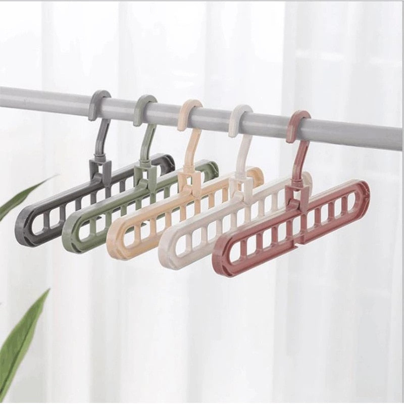 The 360°Hanger™ - Save up space in your closet