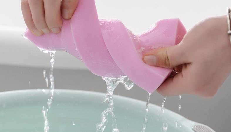 BathScrape - Schwamm zum Entfernen abgestorbener Haut 